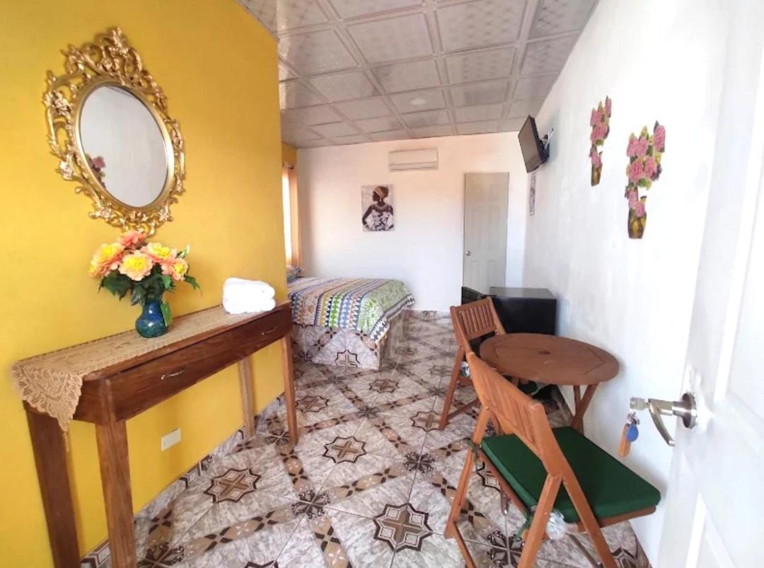 Belo Bay Apartment Hotel Портобело Екстер'єр фото